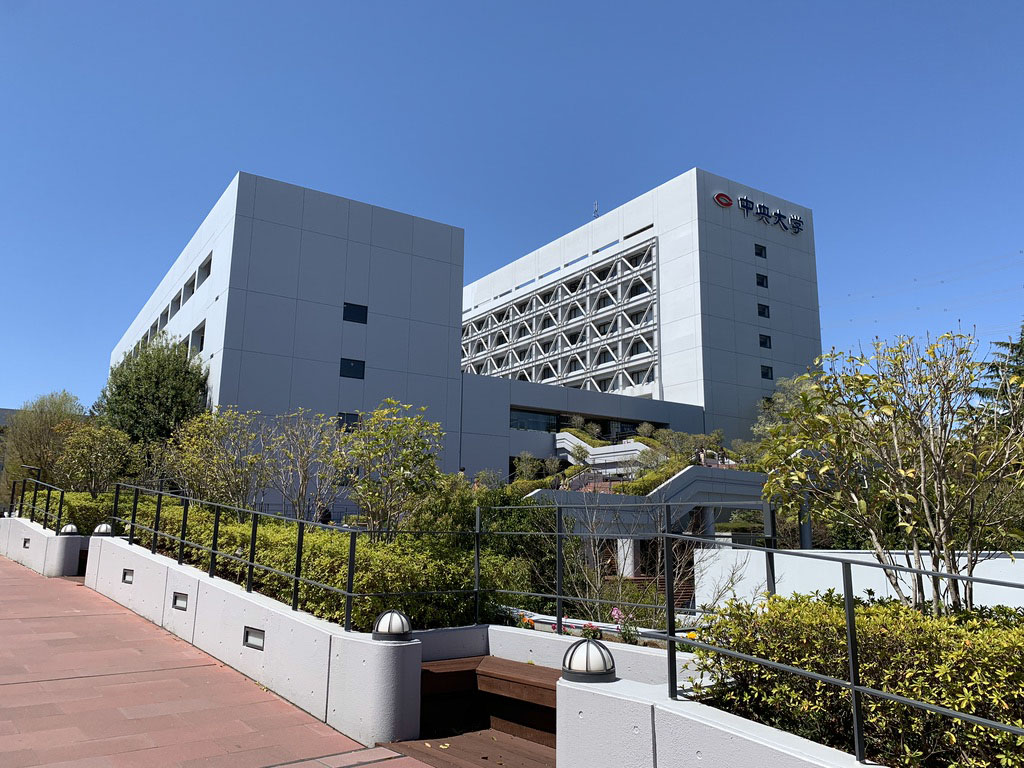 日仏法学における初の比較的視座